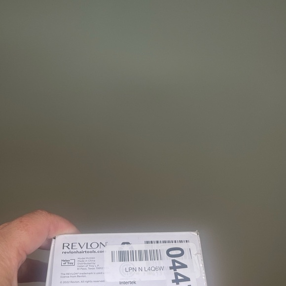 Revlon Hair Styling Tool Box - Picture 5 of 5